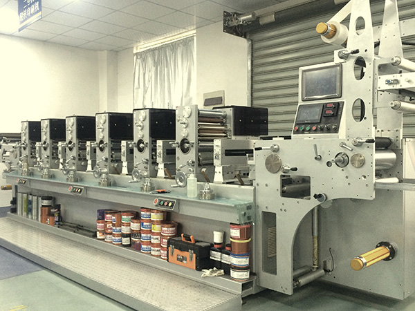 �O(sh��)��չʾ